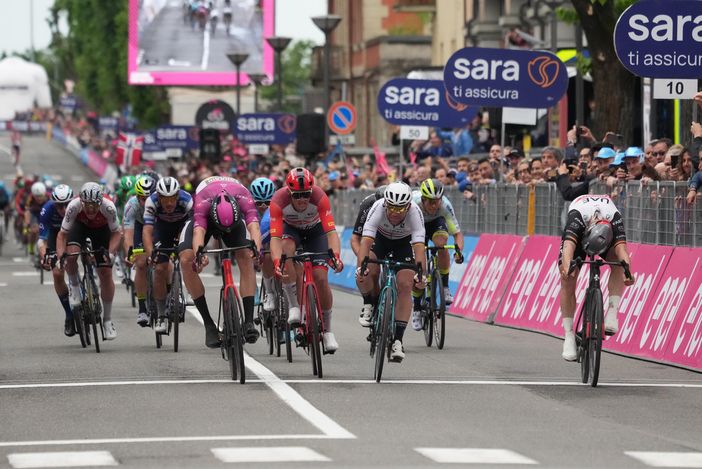 PASCAL ACKERMANN VINCE L'UNDICESIMA TAPPA DEL GIRO D’ITALIA PASCAL ACKERMANN VINCE L'UNDICESIMA TAPPA DEL GIRO D’ITALIA