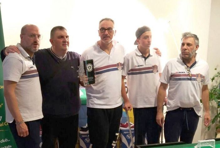 Livorno_TS_Grand_Slam_WimbleRome_2017: Riccardo Rabacchin con la maglia del Livorno TS (al centro) premiato per il 2° posto nella 3° Tappa del Grand Slam 2017-2018 Categoria Subbuteo al “Torneo Wimble…Rome 2017”