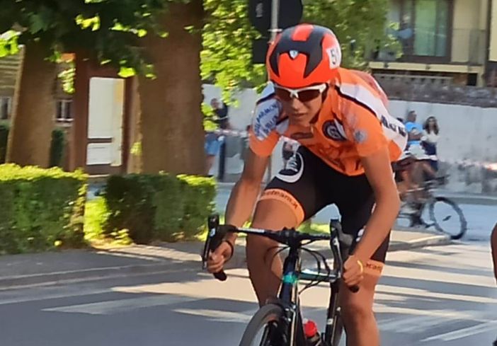 Ciclismo: Enea Bortolotti Barrel sul podio del Trofeo Guardascione a Gorla Maggiore Ciclismo: Enea Bortolotti Barrel sul podio del Trofeo Guardascione a Gorla Maggiore