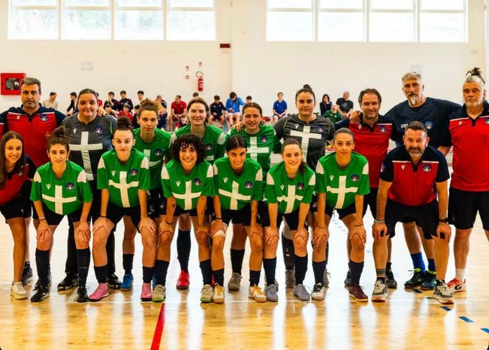 Calcio a 5 F: Il Piemonte VdA sogna lo scudetto, la Valle d’Aosta in finale nazionale Calcio a 5 F: Il Piemonte VdA sogna lo scudetto, la Valle d’Aosta in finale nazionale