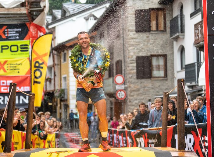 L'arrivo di Jonas Russi a Courmayeur L'arrivo di Jonas Russi a Courmayeur