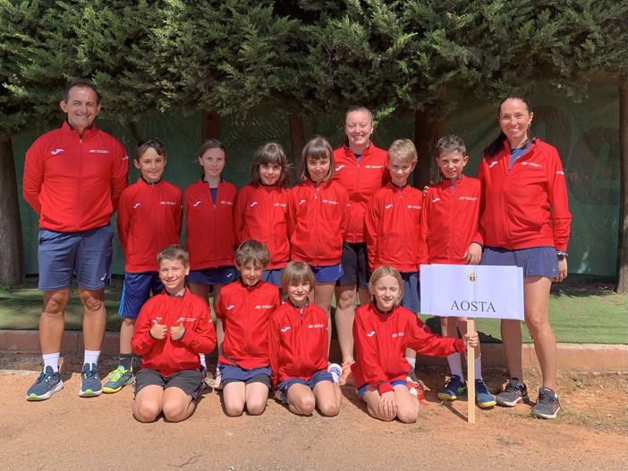 In allegato foto: da sx in piedi Paonessa, Petacchi, Betemps, Barbacetto, Minniti, Fristachi, Gillio, Finelli, Viérin. In ginocchio da sx Pettenon, Bionaz, Brunet, Crimiti In allegato foto: da sx in piedi Paonessa, Petacchi, Betemps, Barbacetto, Minniti, Fristachi, Gillio, Finelli, Viérin. In ginocchio da sx Pettenon, Bionaz, Brunet, Crimiti