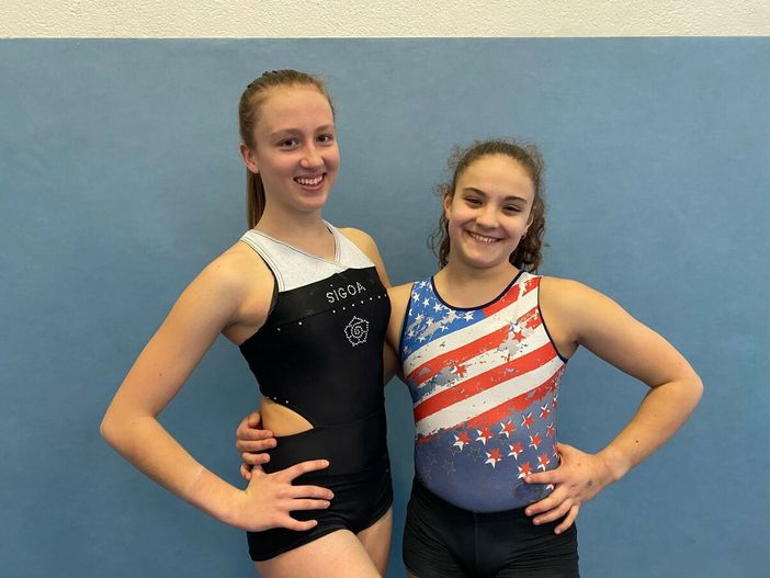 Savoye e Desandré (Ginnastica Olimpia) pronte all'individuale Junior Senior Gold Savoye e Desandré (Ginnastica Olimpia) pronte all'individuale Junior Senior Gold