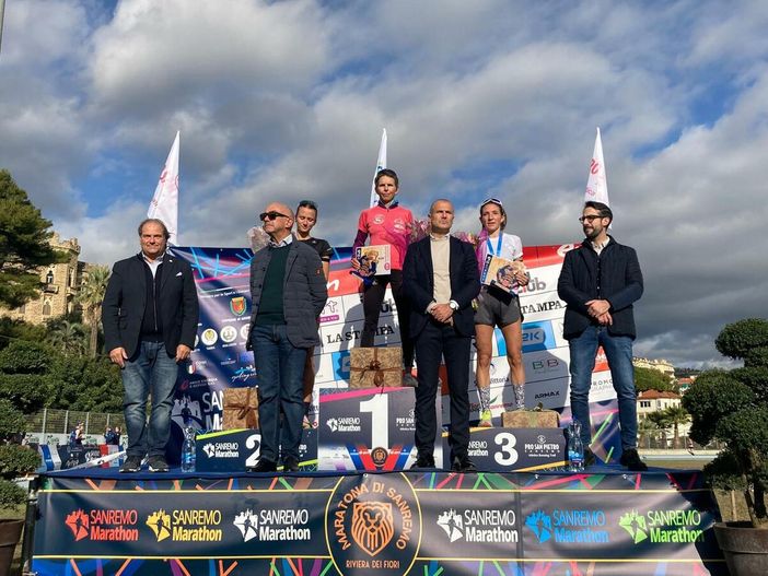 Sanremo Marathon 2025: Catherine Bertone domina la 42km, Accurso miglior valdostano nella mezza Sanremo Marathon 2025: Catherine Bertone domina la 42km, Accurso miglior valdostano nella mezza