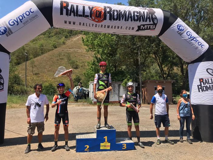 Parisi sul terzo scalino del podio Parisi sul terzo scalino del podio