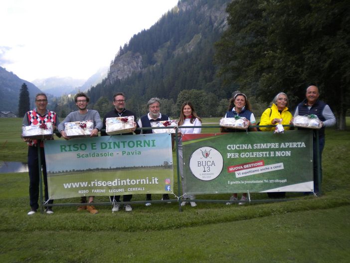 Da sn: Bodo Andrea,  Bettinelli Gianluca, Laurent Andrea, Scarienzi Andra (sponsor), Bo Caterina, Guala Chiara, Terragni Marinella e Girivetto Giulio