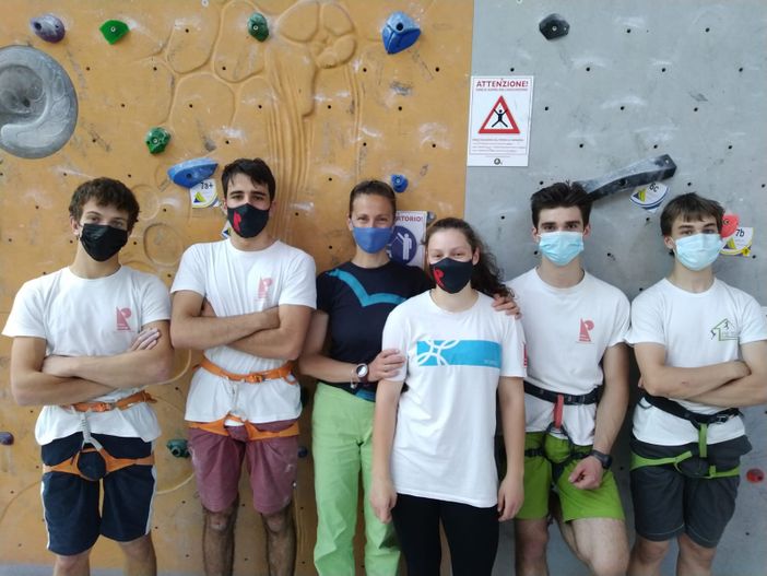 Da sn: Ivan Vuillermoz, Antonio Charrere, Cristiana Martinetto (Delegato Fasi), Silvia Cazzanelli, Nicolas Charbonnier, Michael Fassino Da sn: Ivan Vuillermoz, Antonio Charrere, Cristiana Martinetto (Delegato Fasi), Silvia Cazzanelli, Nicolas Charbonnier, Michael Fassino