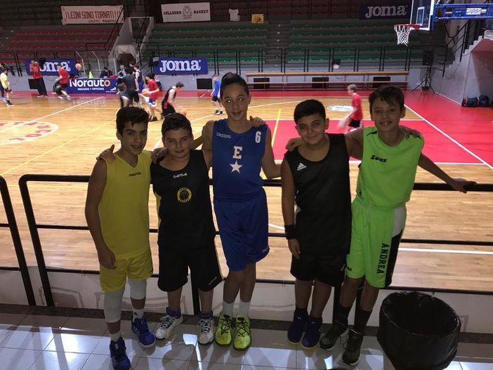 Basket: Eteila Esordienti e Sarre U13 in campo al BBall di Collegno Basket: Eteila Esordienti e Sarre U13 in campo al BBall di Collegno