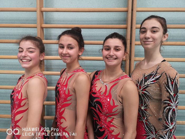 Auroa Scarpone, Giulia Castagnera, Giulia Masoni e Cecilia Nuvolari Gym Aosta e Ritmica Piemonte. Nell'articolo Alessia Toscano e Sofia Righi con Alessia Toscano