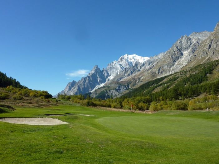 Golf: Al Club Courmayeur et Grandes Jorasses la prima edizione di SKS Golf Cup