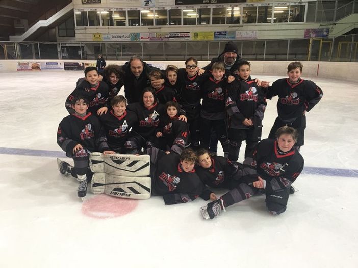 Hockey ghiaccio: Per i Gadiators doppia vittoria Hockey ghiaccio: Per i Gadiators doppia vittoria