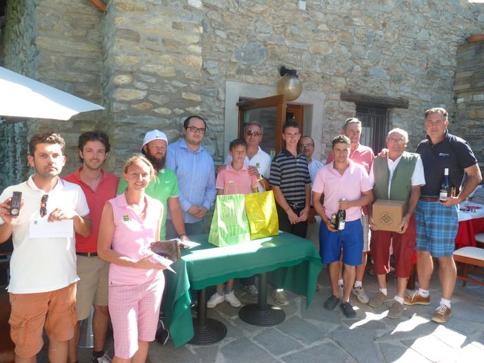 Diego Farinet, Laurent Blanc, Francesca Marconi, Ivo Letey, Koado Luca (titolare del Ristorante), Xavier Avoyer, Edi Avoyer, Alessio Pressendo, Domenico Scopacasa, Stefano Collé, Ennio Abram, Promettivo Voyat e Gabriele Bottoglia