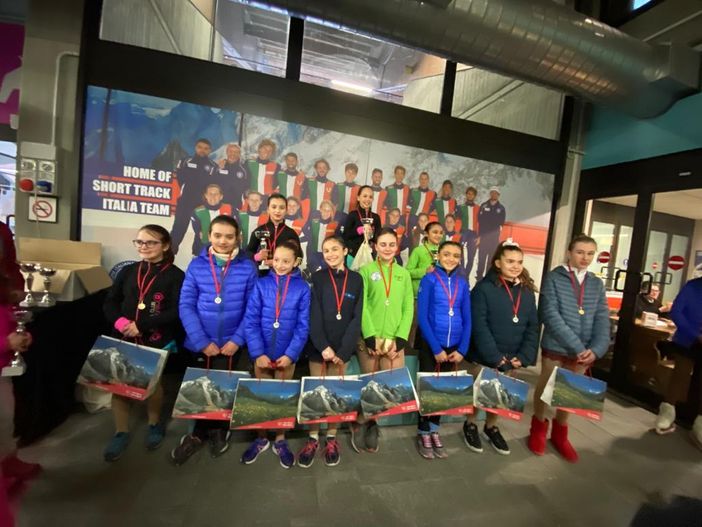 Pattinaggio ghiaccio: Grandi soddisfazioni per lo Skating Club Courmayeur dalla IV edizione del Trofeo Monte Bianco Pattinaggio ghiaccio: Grandi soddisfazioni per lo Skating Club Courmayeur dalla IV edizione del Trofeo Monte Bianco