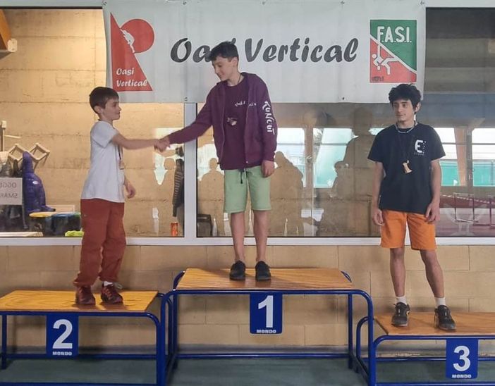 Arrampicata: Alessandro Bonjean festeggia in ritorno ad Aosta Arrampicata: Alessandro Bonjean festeggia in ritorno ad Aosta