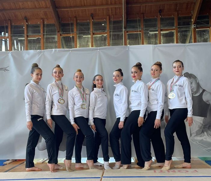 Da sn Crisopulli, Molinaro, Desandré, Bottari, Marcellan, Sebastiani, Framarin, Scarpone