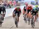 GIRO D'ITALIA: HINDLEY SORPRENDE TUTTI SUL BLOCKHAUS. LOPEZ SUPERA L'ESAME IN ROSA