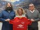 L'allenatore della serie D Ivan Limonet, al centro il Direttore Generale di Cogne Acciai Speciali Monica Pirovano e Fabio Mastrolorenzi, presidente del Cogne Olimpia Volley