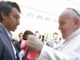 Bernal con Papa Francesco