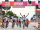 GIRO D’ITALIA: Cima all'ultimo respiro, Ackermann si prende la ciclamino, Carapaz sempre in rosa