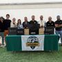 Nella foto da sinistra: Alberto Borre, Filippo Maquignaz, Carlotta Mazzocco, Francesca Rey, Domenico Pellicone, Andrea Succi, Massimo Scopacasa, Domenico Scopacasa, Simone Meggiolaro.