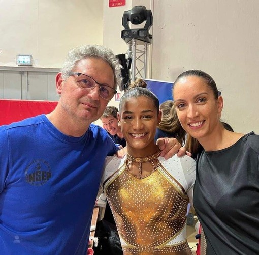 Alisée Dal Santo e il collega Nellu Pop con Marine Boyer