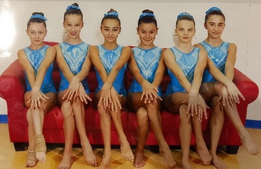 Emi Bertucci, Noélie Benato, Luna Donatelli Marquet, Aurora Mileto, Margot Vallet e Gaia Petrera Emi Bertucci, Noélie Benato, Luna Donatelli Marquet, Aurora Mileto, Margot Vallet e Gaia Petrera