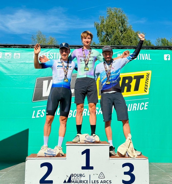 Ciclismo: Alessandro Saravalle trionfa nella Mythic Chrono in Francia Ciclismo: Alessandro Saravalle trionfa nella Mythic Chrono in Francia