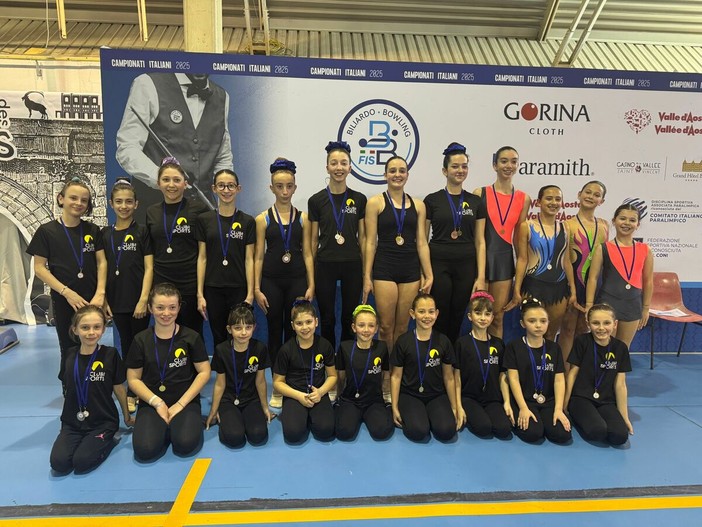 Ginnastica ritmica: il Club des Sports brilla in casa a Saint-Vincent Ginnastica ritmica: il Club des Sports brilla in casa a Saint-Vincent
