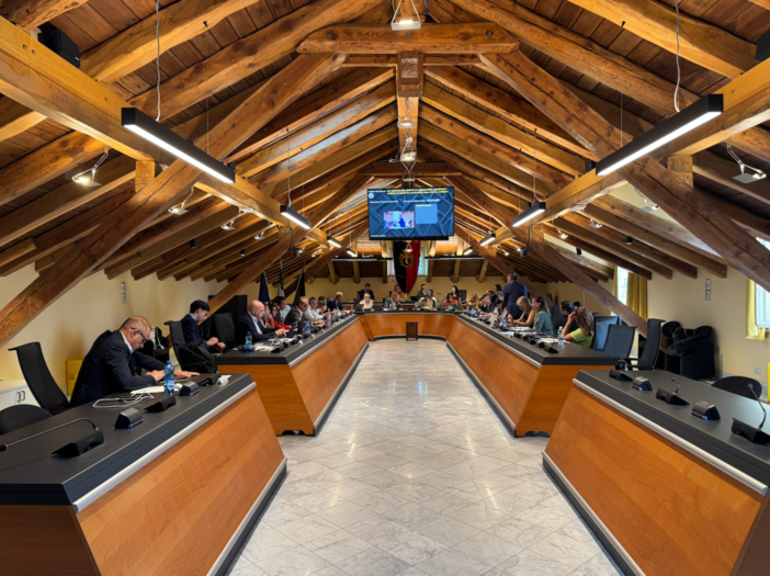 Palestre scolastiche e impianti sportivi: discusse in Consiglio comunale un'interrogazione e una mozione Palestre scolastiche e impianti sportivi: discusse in Consiglio comunale un'interrogazione e una mozione