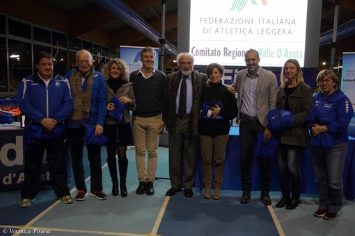 Foto di gruppo per il Comitato Fidal Vda con Alfio Giomi e Fulvio Centoz (cliccare la foto per avviare la gallery)