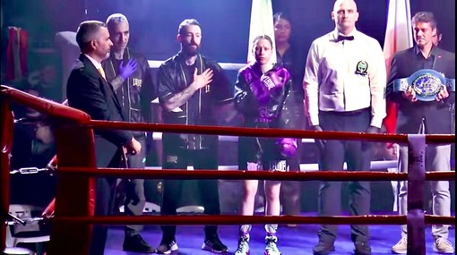 Pugilato:  Macrì sfiora il titolo europeo;a Santander vince Peral, ma la valdostana esce a testa alta