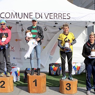 Podio  assoluto femminile (foto Andrea Chiericato Acmediapress)