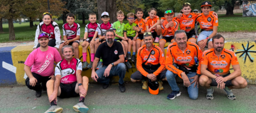 Ciclismo: l’Orange Bike Team chiude la stagione su strada con quattro podi a Collegno