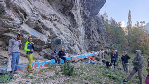 Arrampicata: Il concorso Chiodatura a Massimo Bal e Hervé Vevey a Glassier (Ollomont) e a Davide Frachey per la falesia del Pirubeck (Gressoney) Arrampicata: Il concorso Chiodatura a Massimo Bal e Hervé Vevey a Glassier (Ollomont) e a Davide Frachey per la falesia del Pirubeck (Gressoney)