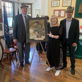 Da sn. Il Presidente Carlo Bionaz, l'Artista Mirella Todeschi e il Vicepresidente Albert Joseph Betemps