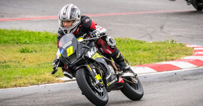 Motori: Si chiude la stagione del motociclismo valdostano con il podio di Andrea Cheillon all'Eurocup Motornext