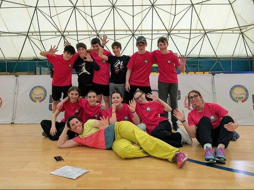 Nella foto: la squadra vincente della Istituzione Scolastica Valdigne Mont Blanc di Morgex (AO).
