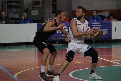 Basket: Serie D, l'Eteila vince e approda ai playoff