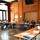 Nella Galleria Galleria Tour de Grange di Chatillon  lavori solo di notte. Ma il caso riapre il confronto con Sorreley