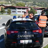 Truffe agli anziani, l’allarme dei carabinieri di Aosta: “Attenzione ai finti militari”