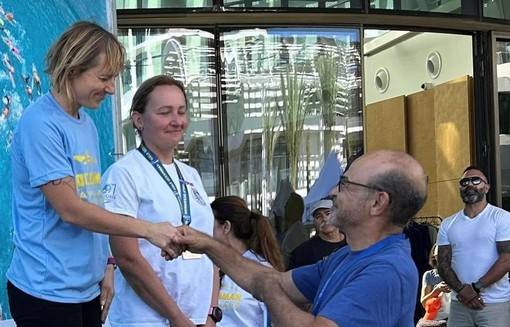 La premiazione di Marie Claire Deanoz La premiazione di Marie Claire Deanoz