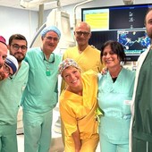 L’equipe della Cardiologia, guidata dal Dott. Paolo Scacciatella, che ha eseguito con successo un intervento di cardioneuroablazione L’equipe della Cardiologia, guidata dal Dott. Paolo Scacciatella, che ha eseguito con successo un intervento di cardioneuroablazione