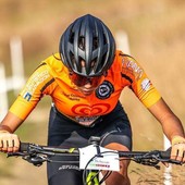 Ciclismo, brillante prestazione di Elisa Giangrasso al Giro della Lunigiana