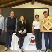 Da sn: Edy Avoyer, Emidio Brun, Rebecca Russo, Pamela Corino, Giovanni Vulcano vincitore primo lordo