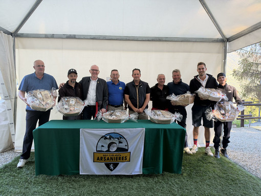 Da sn: Paolo Marjolet, Maurice Rollet, Renzo Testolin, Riccardo Farcoz, Alberto Ciabattoni, Marco Henriod, Federico Maquignaz, Niccolo' Lo Giudice, Alberto Borre
