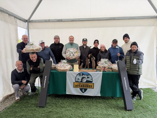 Da sn: Marco Henriod, Paolo Marjolet, Domenico Pellicone, Sergio Rey, Giancarlo Grange, Sergio Vincenzetti, Andrea Succi, Alberto Borre, Francesca Rey, Paolo Bringhen, Niccolo' Lo Giudice, Ivo Letey