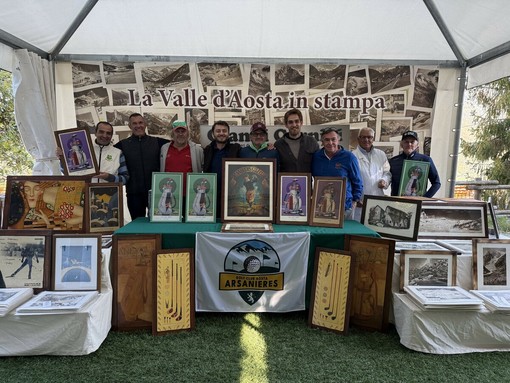 Nella foto da sinistra: Massimo Scopacasa, Manuel Barrel, Marco Lambert, Andrea Succi, Paolo Bringhen, Niccolò Lo Giudice, Emilio Bionaz, Gianni Tomassoni(Sponsor), Carlo Cerise
