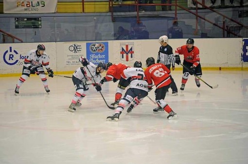 Giunta regionale, via libera al sostegno per l'Hockey Club Aosta Gladiators in Canada