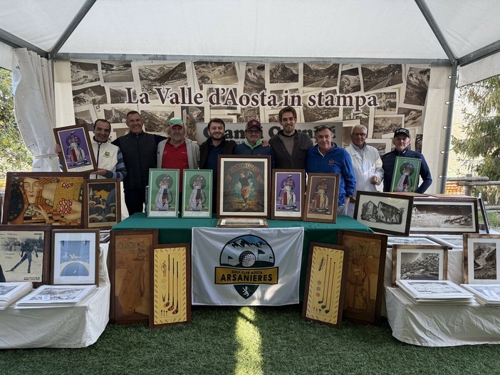 Nella foto da sinistra: Massimo Scopacasa, Manuel Barrel, Marco Lambert, Andrea Succi, Paolo Bringhen, Niccolò Lo Giudice, Emilio Bionaz, Gianni Tomassoni(Sponsor), Carlo Cerise