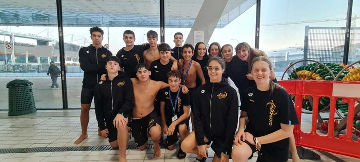 Nuoto: Aosta Nuoto, esordio convincente in Coppa Los Angeles: Corinne Desandré firma due vittorie e guarda al Trofeo Nico Sapio